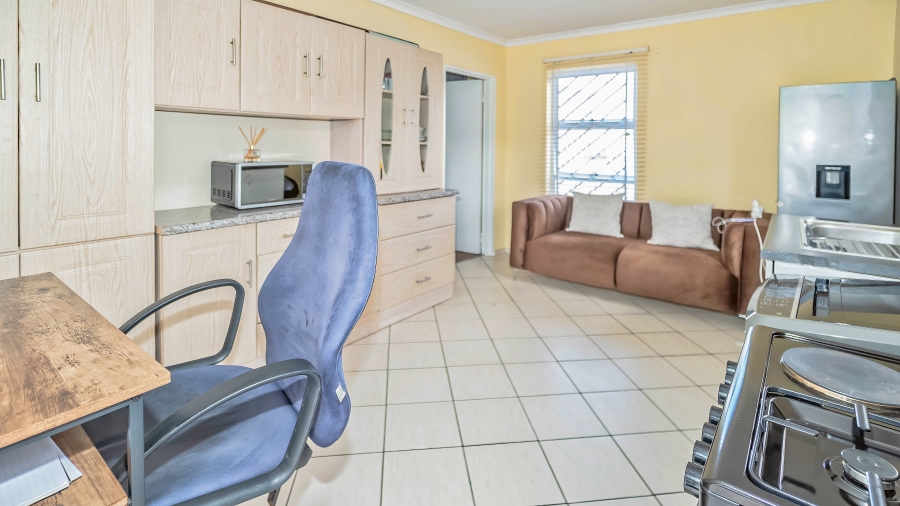1 Bedroom Property for Sale in Sunset Glen Western Cape
